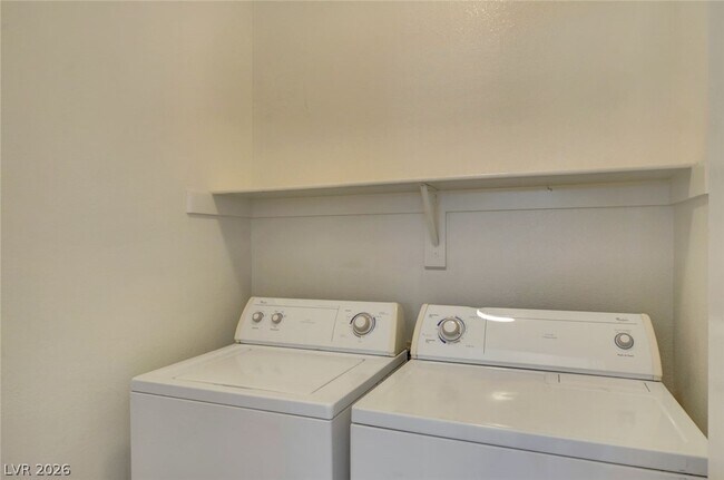 Building Photo - 2226 Lipari Ct