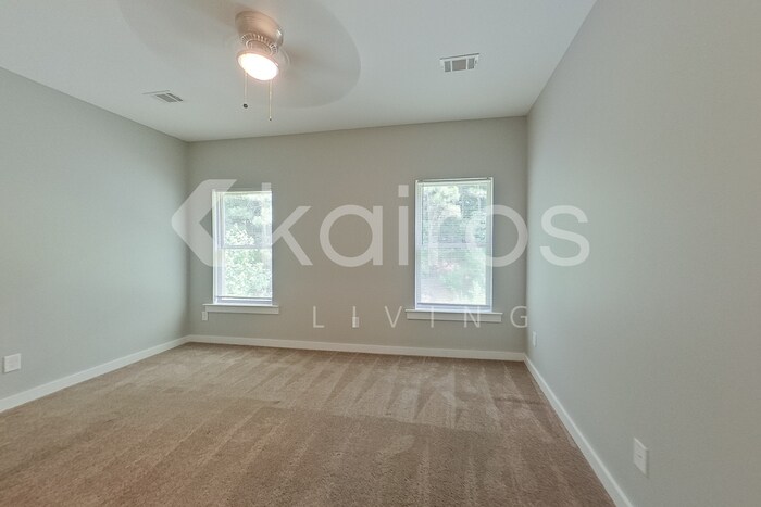 Building Photo - 11551 Crimson Ridge Rd