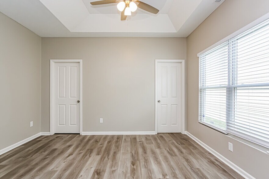 Building Photo - 6117 Bristol Ridge Dr