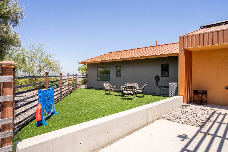 Building Photo - 9411 Vista Aleta