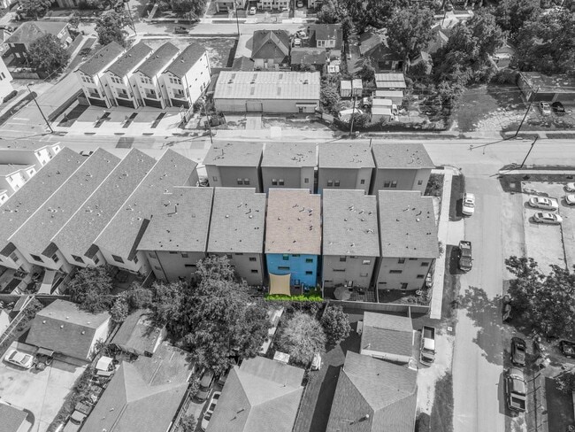 Building Photo - 955 St Augustine