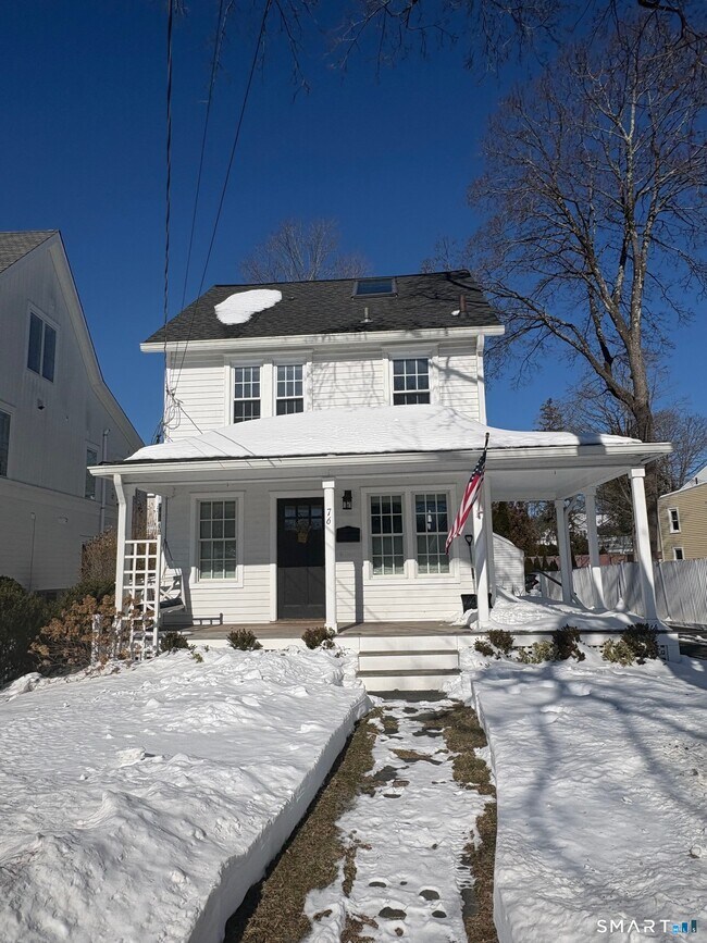 Building Photo - 76 East Ave