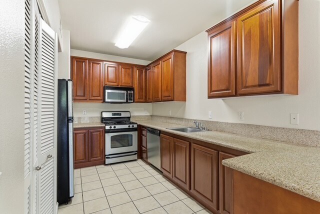 Primary Photo - Park Lane Villas