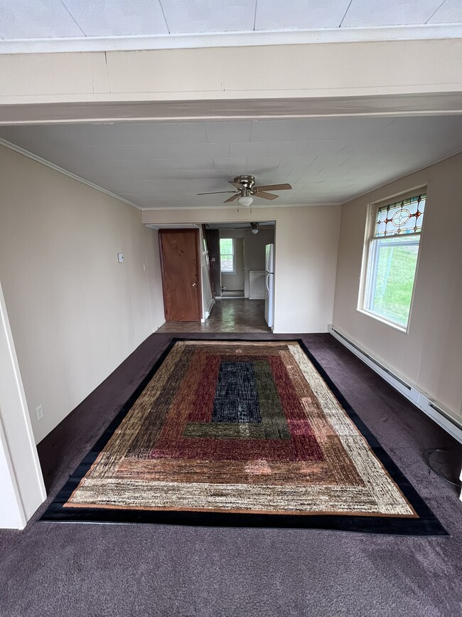 Building Photo - 229 Main St