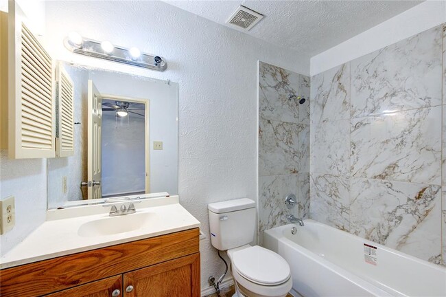 Building Photo - 5811 Mackmiller Dr