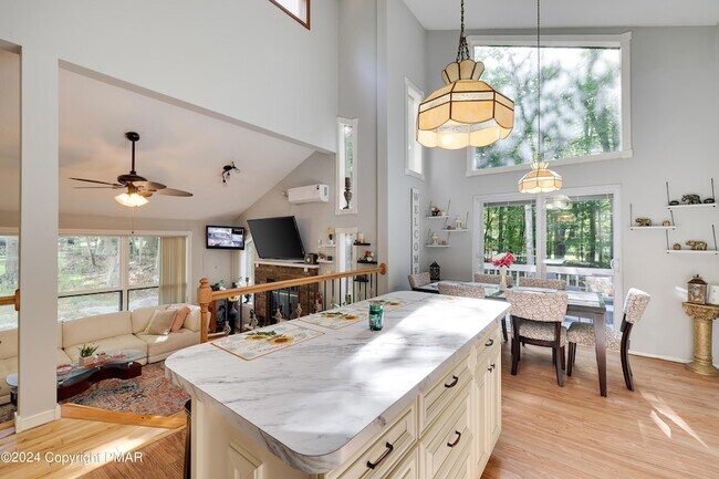 Building Photo - 2933 Melody Ln