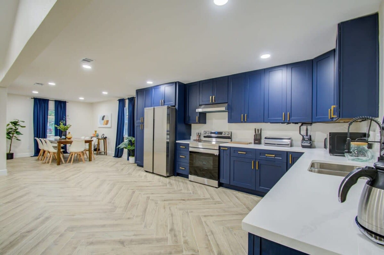 Building Photo - 16906 Barcelona Dr