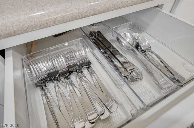 Building Photo - 268 Copper Glow Ct