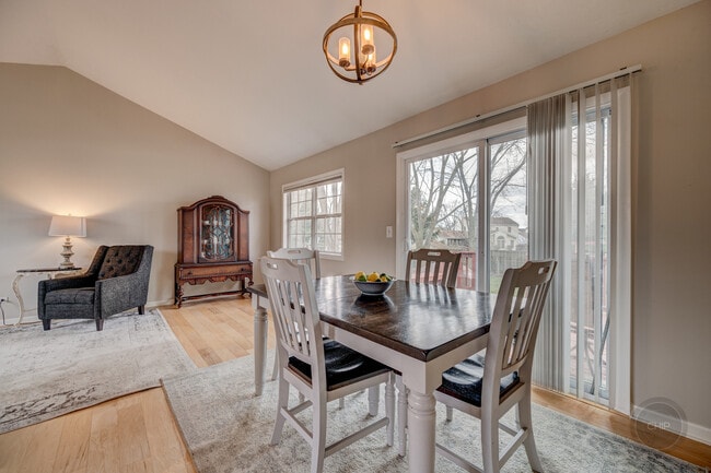 Building Photo - 1306 Canyon Run Rd