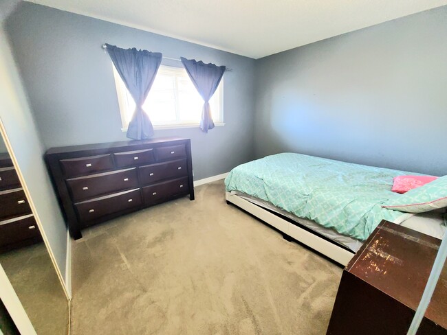 Bedroom #1 - 5908 Balzar Ave