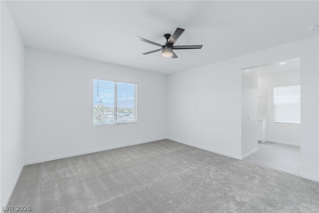 Building Photo - 9934 Carlon Hls Ave