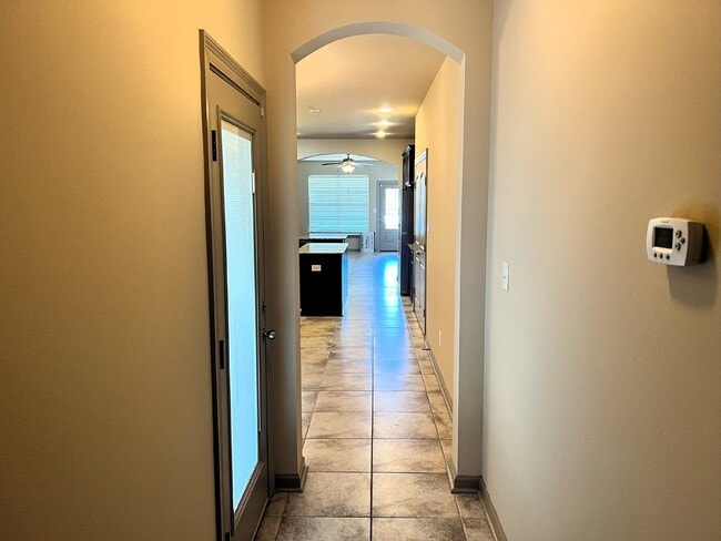 Building Photo - "Desirable 3-Bedroom Home with Guest Suite in Pelican Lakes - A Must-See Rental Property!"