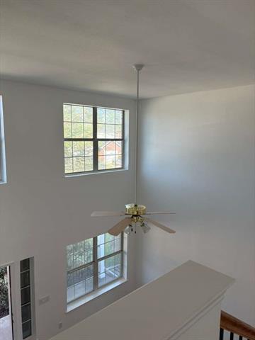 Building Photo - 314 S Stephanie St