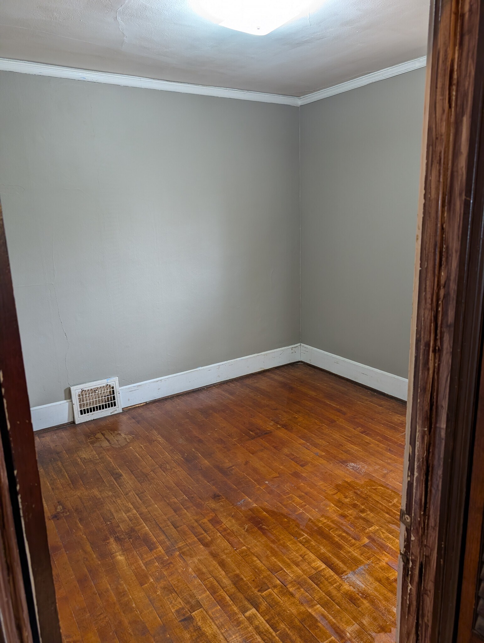 Building Photo - 2411 N Cramer St