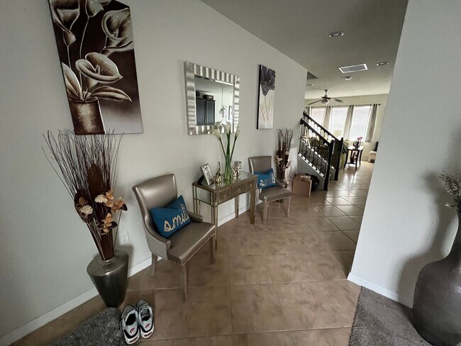 Building Photo - INCREDIBLE DEAL: 5-BR Corner Lot Home in Crown Pointe Cove – Spacious & Bright!