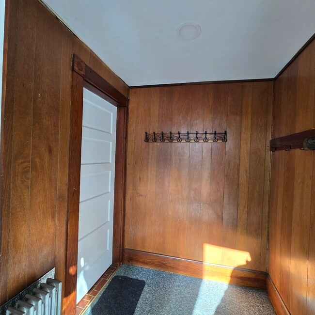 Building Photo - 67 Park St