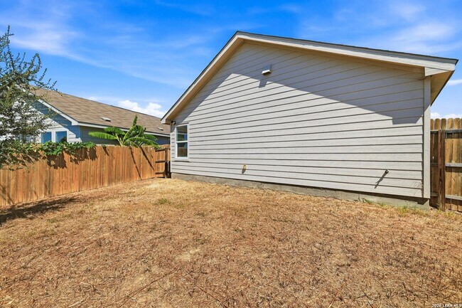 Building Photo - 306 Ambush Ridge