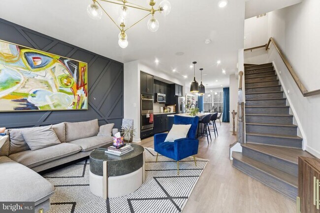 Building Photo - 2818 Dart Dr