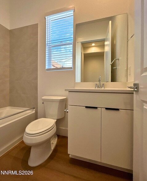 Building Photo - 7328 Oakmont Ln