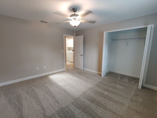 Building Photo - 1290 White Fox Run