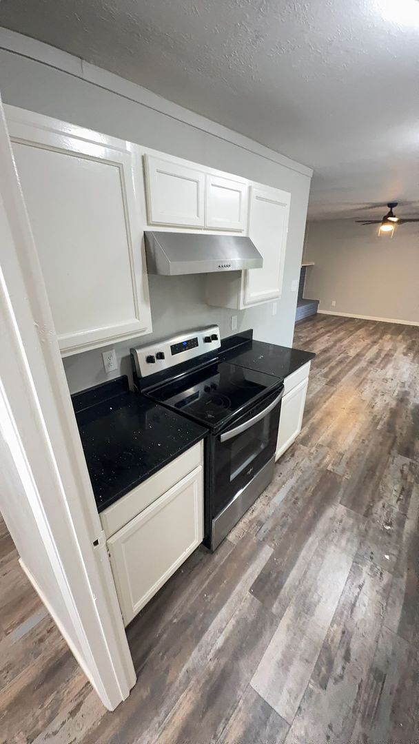 Building Photo - Beautiful 3 Bedroom House in Plano