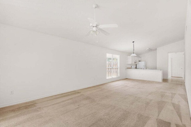 Building Photo - "Charming 3-Bedroom Home in Shalimar!"