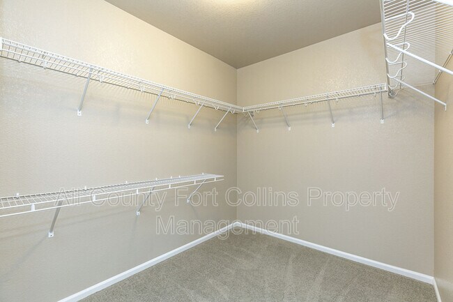 Building Photo - 3608 Voyager Ln