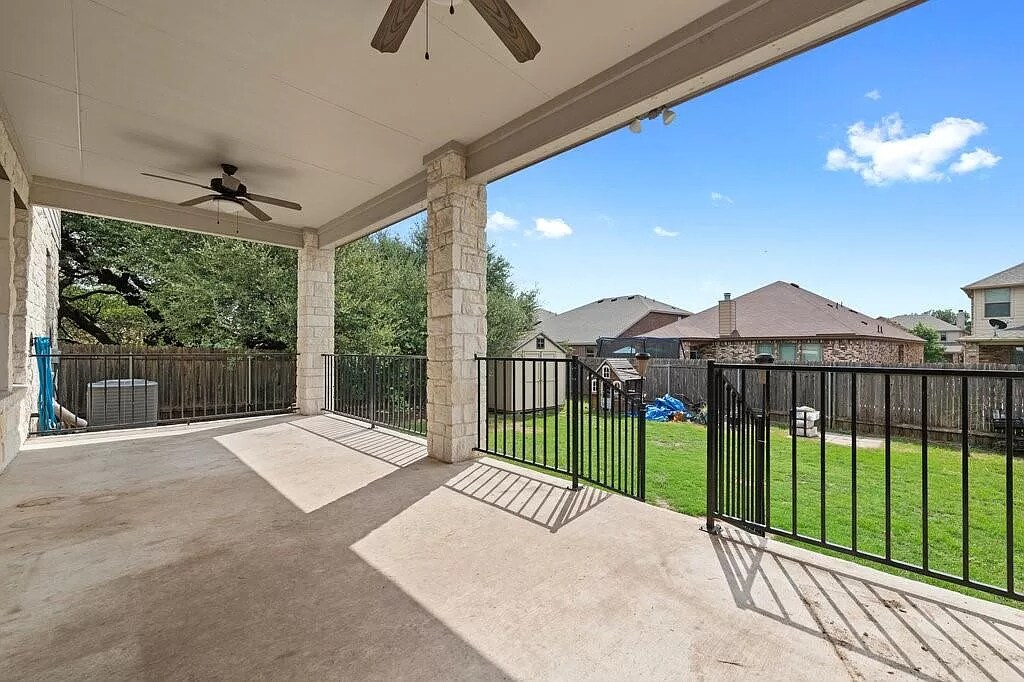 Building Photo - Room in House on Calla Lily Boulevard