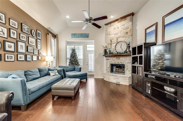 Building Photo - 1014 Somerset Cir