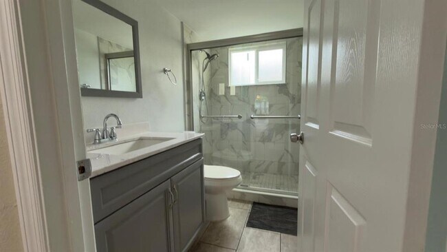 Building Photo - 5014 Laguna Bay Cir