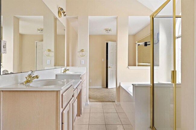 Building Photo - 2505 Merion Cove