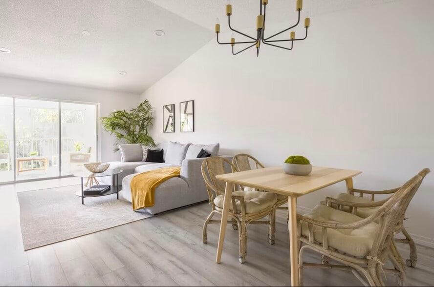 Building Photo - 7761 Jewel Ln