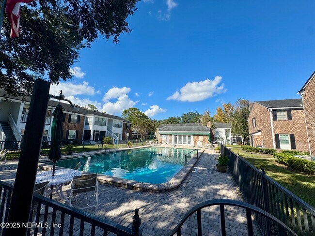 Building Photo - 4358 Timuquana Rd