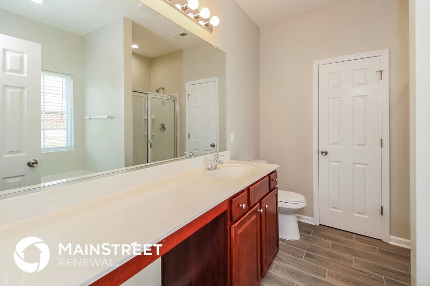 Building Photo - 417 Tighfield Dr