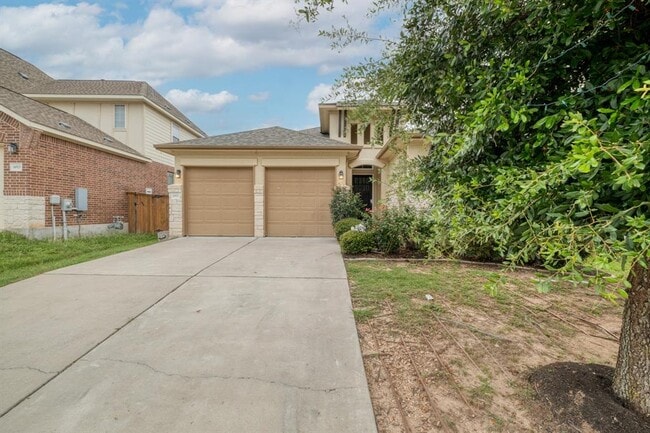 Building Photo - 14921 Iveans Way