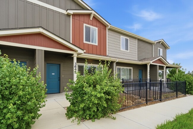 Building Photo - 3642 Ronald Reagan Ave