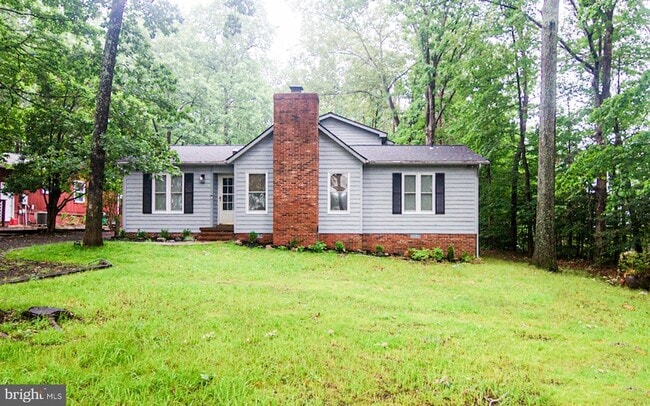 Building Photo - 207 Madison Cir