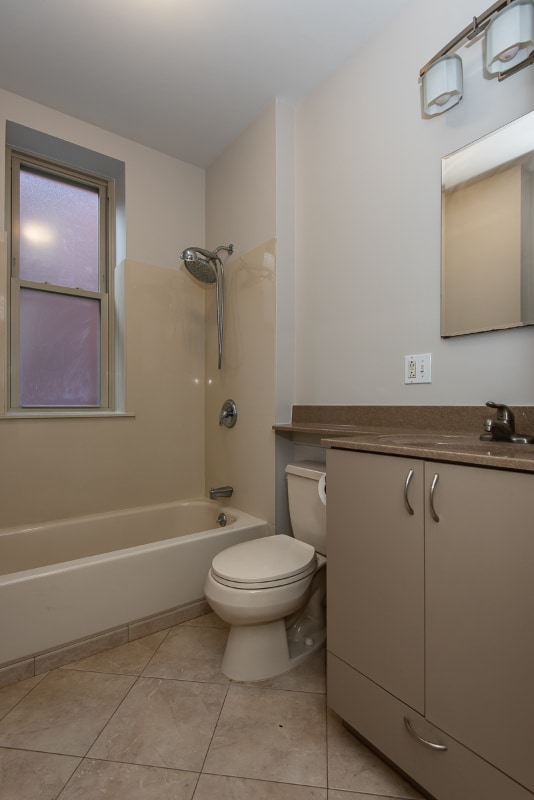 Building Photo - 3441 Humphrey St