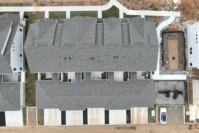 Building Photo - **BE THE FIRST PERSON TO LIVE IN THIS BRAND NEW BRICK TOWNHOME IN THE VILLAS AT REGAL SQUARE FEAT...