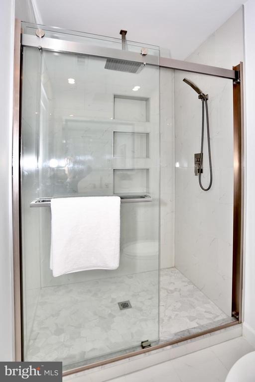 Building Photo - 1515 Templeton Pl