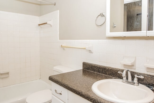 Building Photo - 3463 Darlene Cir NW