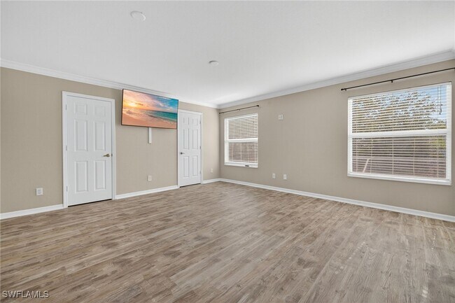 Building Photo - 8250 Silver Birch Way