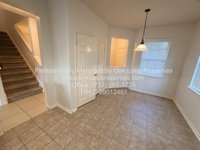 Building Photo - 14930 Berncrest Ln
