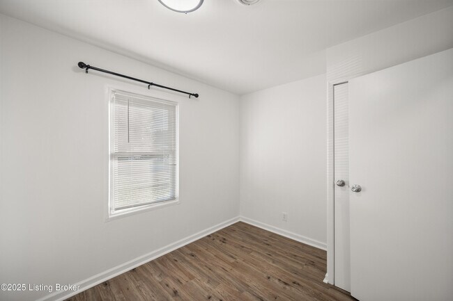 Building Photo - 2830 Celina Dr