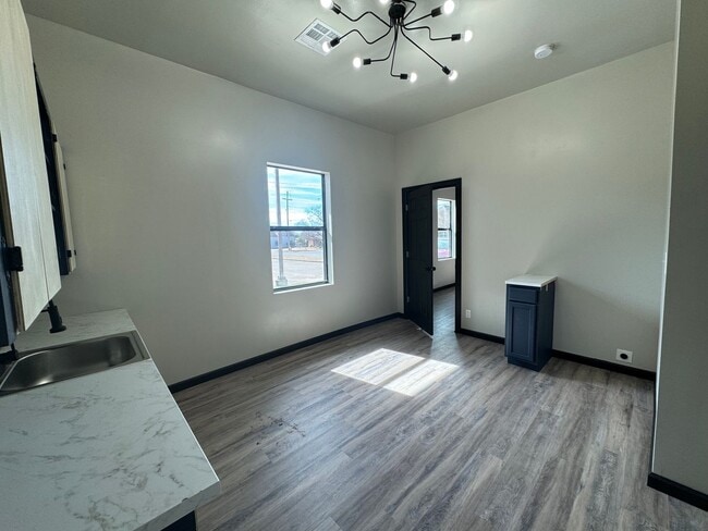 Building Photo - RPG DUPLEX-2 Units