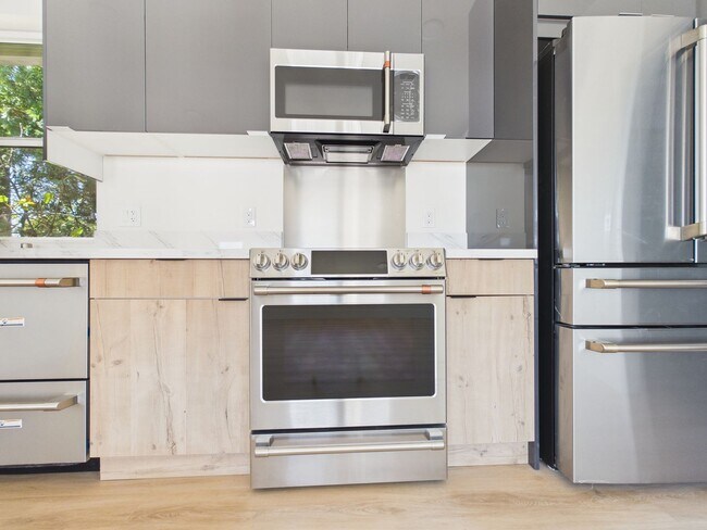 Building Photo - Brand-New Detached 2BR 2 bath Home in Vista | Modern Finishes & A/C in Every Room