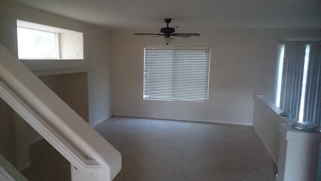 Building Photo - 6618 Rumba Ct