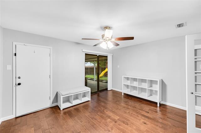 Building Photo - 2600 Summertree Dr