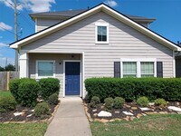 Building Photo - 20526 Patriot Park Ln