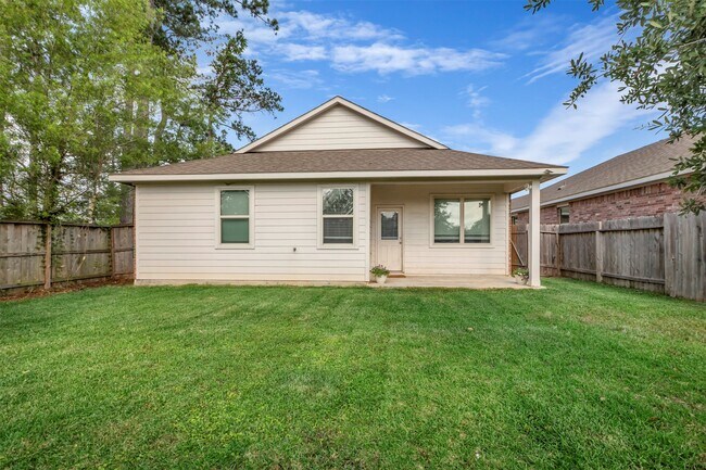 Building Photo - 2331 Strong Horse Dr